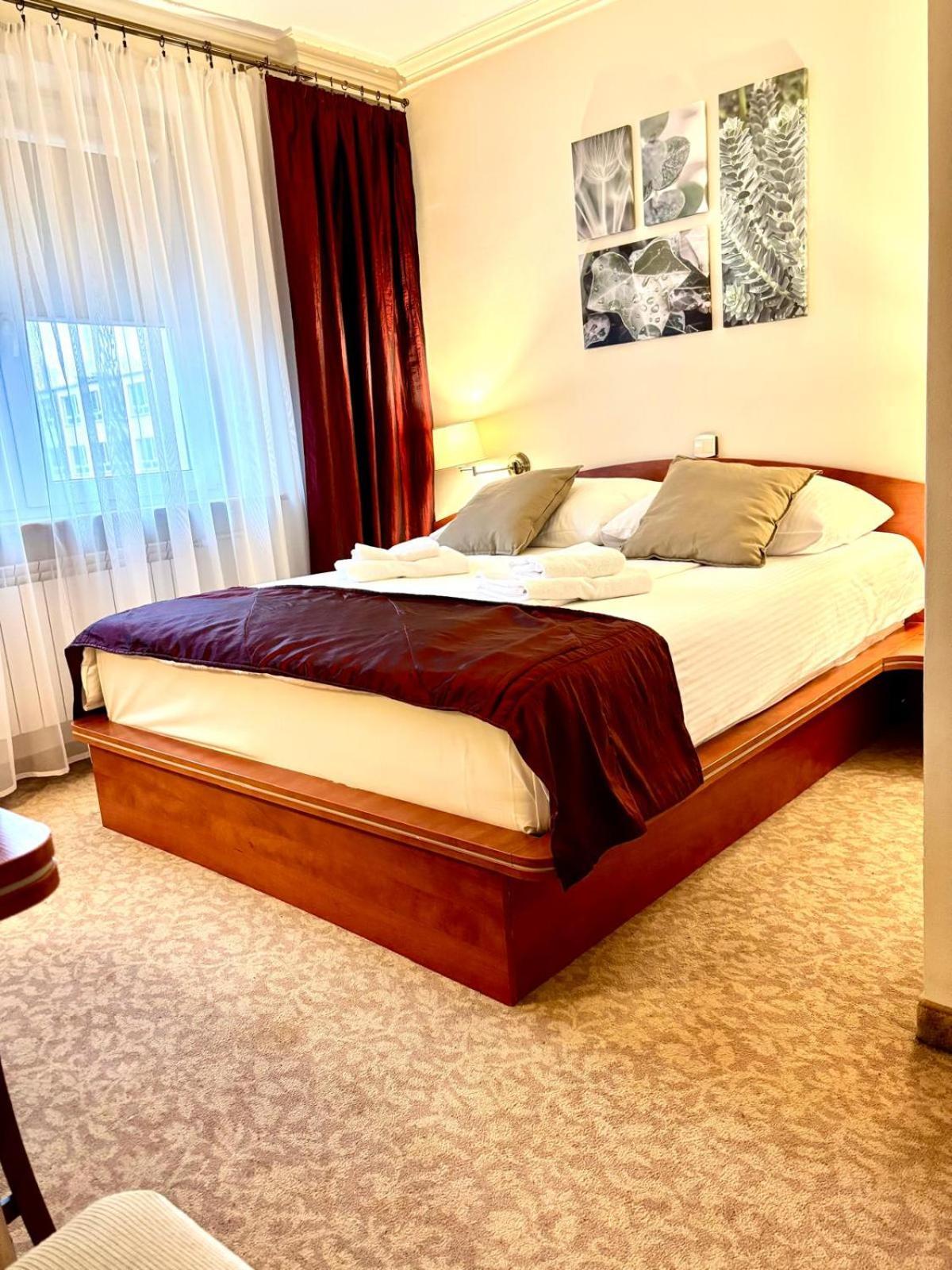 Cumulus Hotel Będzin Extérieur photo