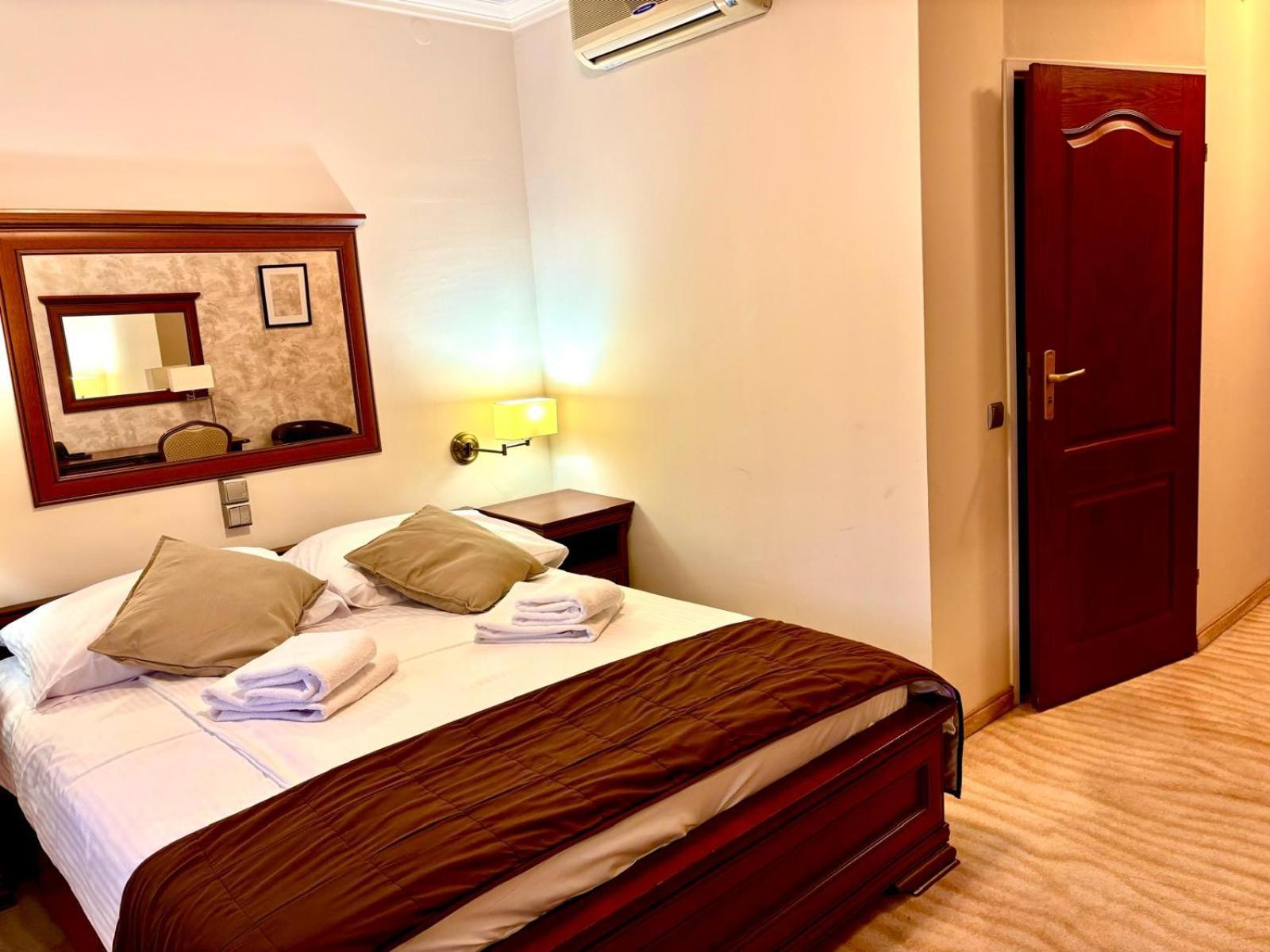 Cumulus Hotel Będzin Extérieur photo